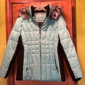 Xersion Women's Aqua Quilted Jacket with Faux Fur Hood